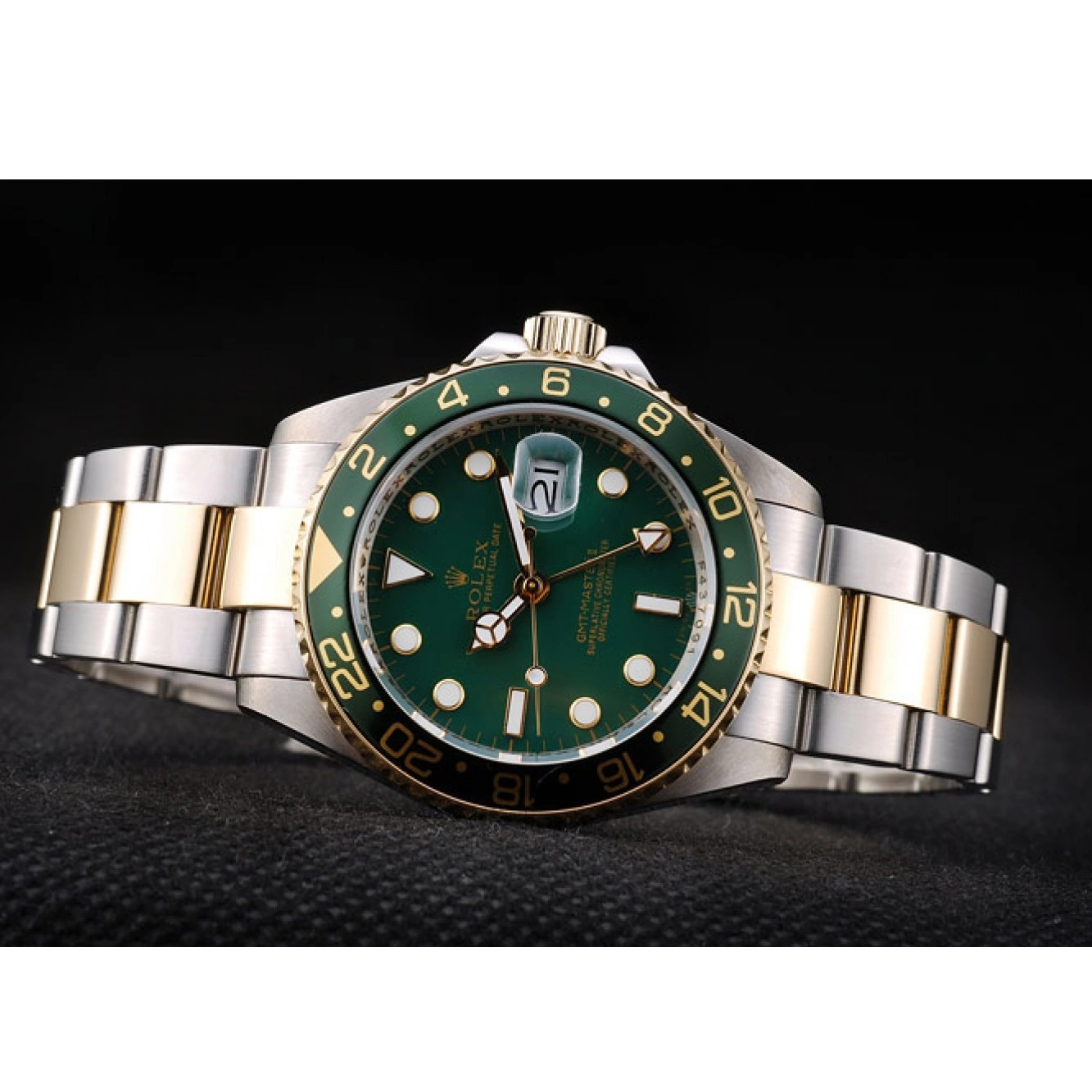 AAA replica watch II Green Watch Ceramic Rolex Dial GMT Green Master Bezel 0612